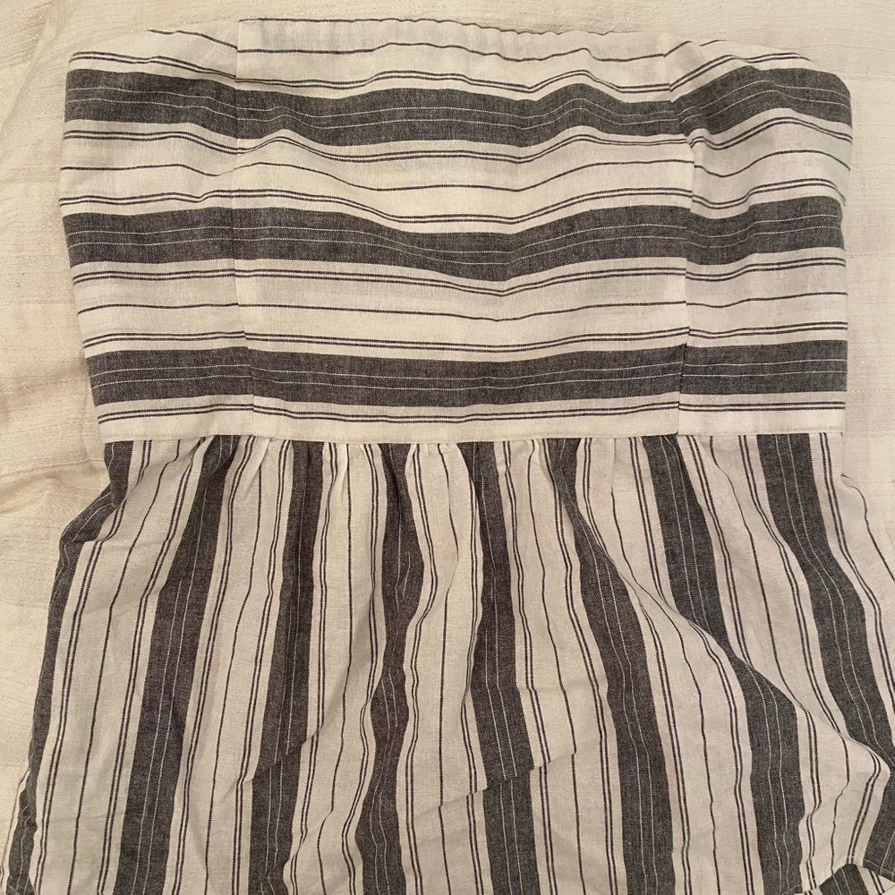 super cute!!! tie in the back top